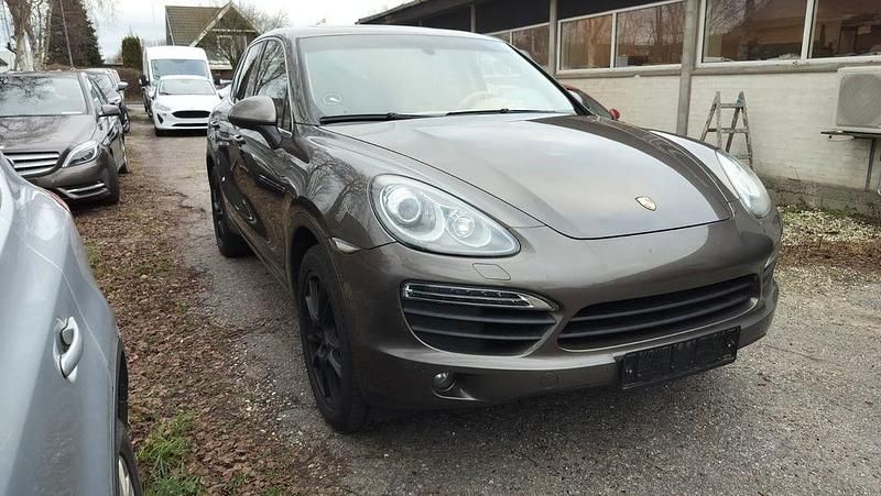 Gebraucht Porsche Cayenne S 400 PS (294 kW) 2010 Braun SUV