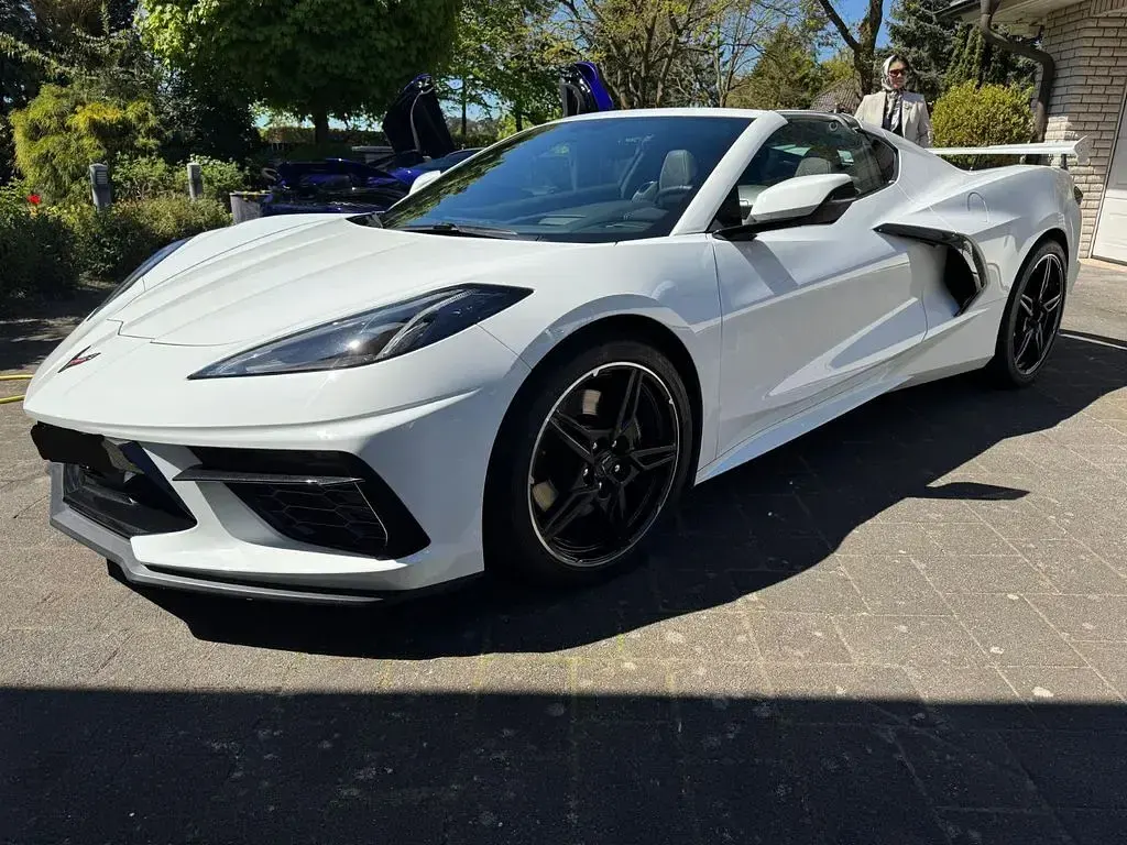 Second-hand Corvette C8 481 CP (353 kW) 2024 Alb Cabrio