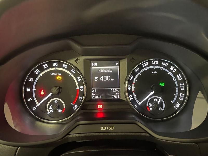 Gebraucht Skoda Octavia RS 184 PS (135 kW) 2014 Blau Kleinwagen