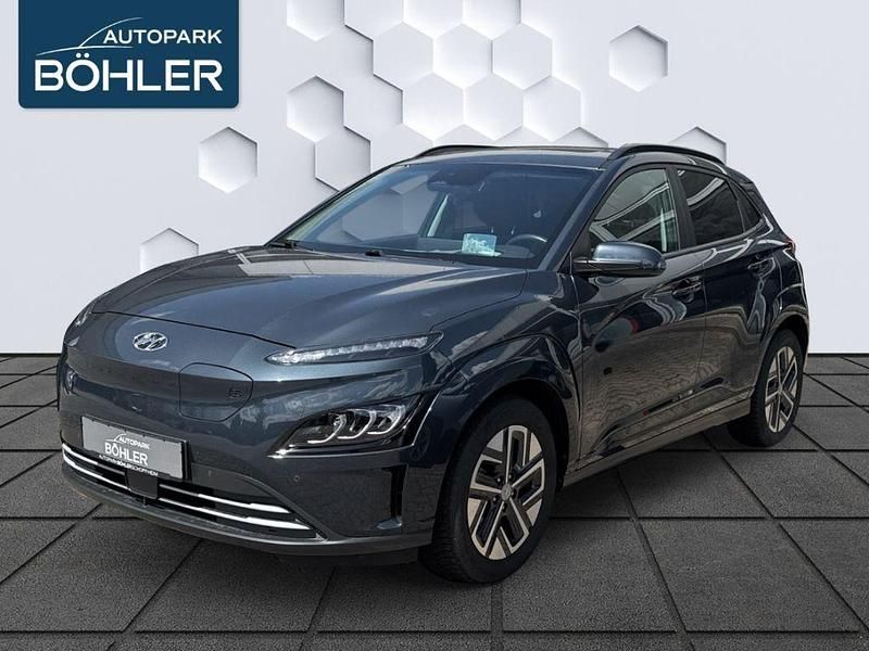 Met (blau Gebraucht 2022 Hyundai Kona Trend SUV | 19.520 € (Teuer) - Bild 1/4