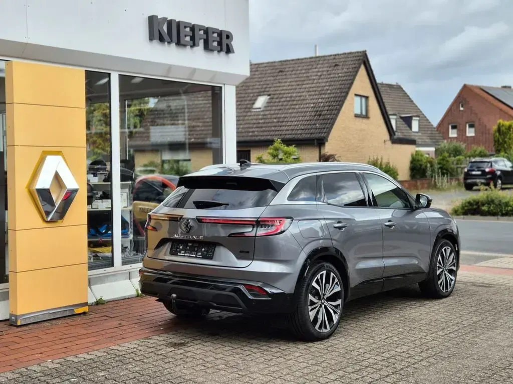 Gebraucht Renault Austral Iconic 200 PS (147 kW) 2025 Grau SUV