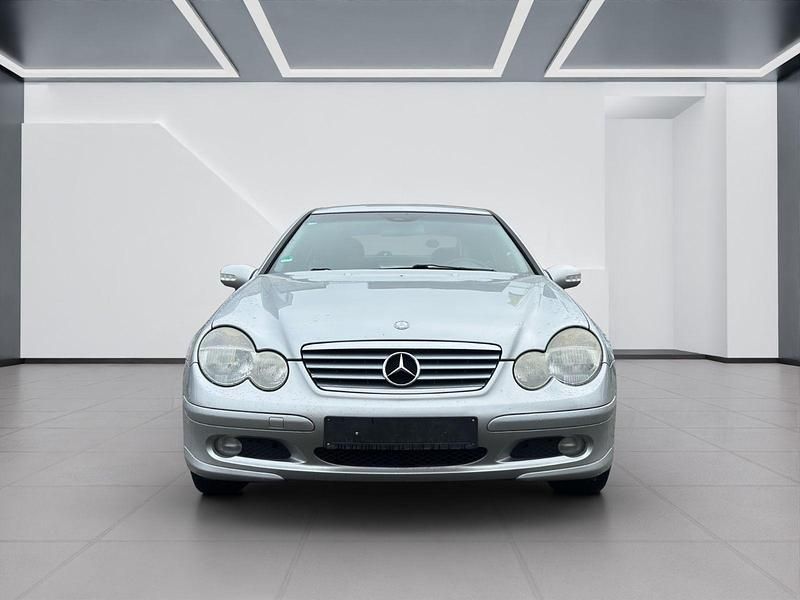 Gebraucht Mercedes C180 129 PS (94 kW) 2001 Grau Coupé