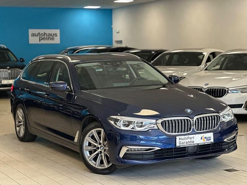 Mediterranblau Gebraucht 2020 BMW 530 Performance Kombi | 29.299 € (Fairer Preis) - Bild 1/4