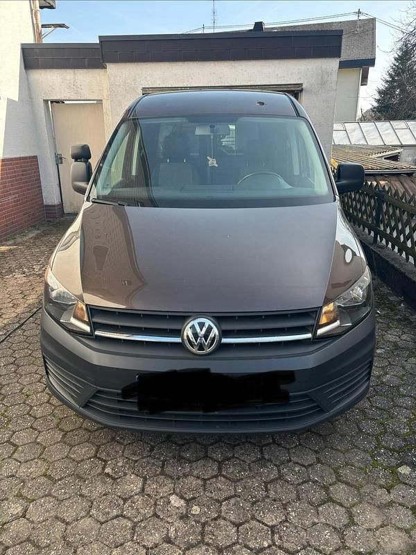 Gebraucht VW Caddy Maxi 150 PS (110 kW) 2018 Braun Van / Kleinbus