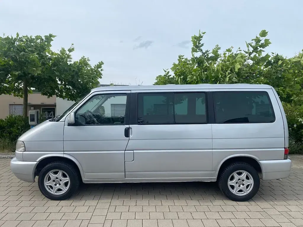 Gebraucht VW T4 102 PS (75 kW) 2000 Silber Van