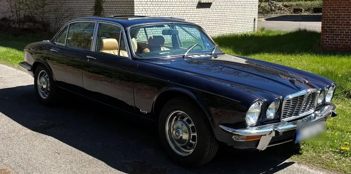 Gebraucht Jaguar XJ6 170 PS (125 kW) 1977 Blau Limousine