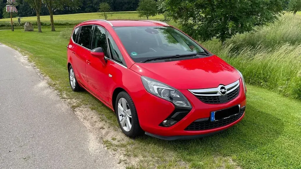 Gebraucht Opel Zafira Tourer Innovation 140 PS (102 kW) 2015 Rot Van / Kleinbus