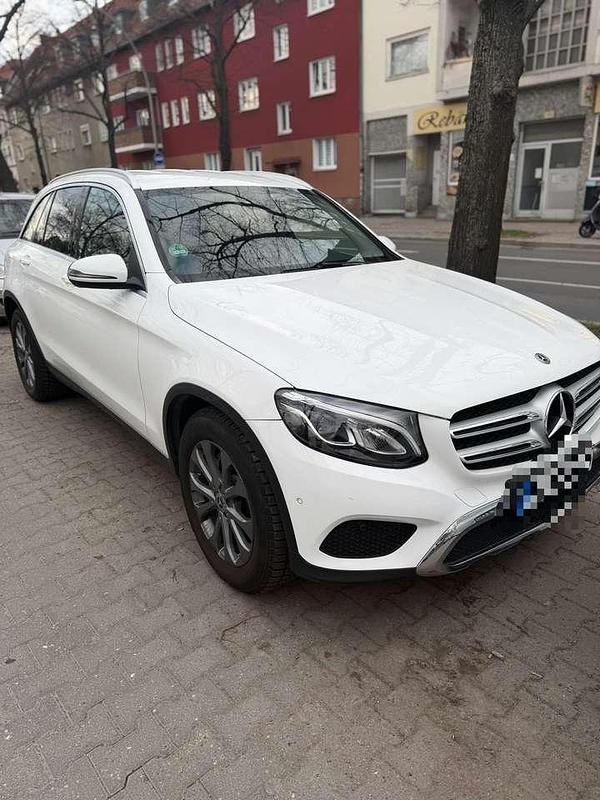 Gebraucht Mercedes GLC220 170 PS (125 kW) 2018 Weiß SUV