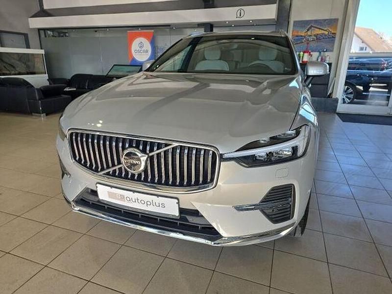 Gebraucht Volvo XC60 Plus 398 PS (292 kW) 2022 Silver dawn SUV