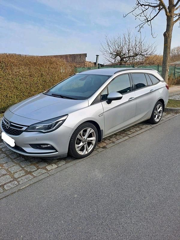 Gebraucht Opel Astra 150 PS (110 kW) 2023 Silber Kombi