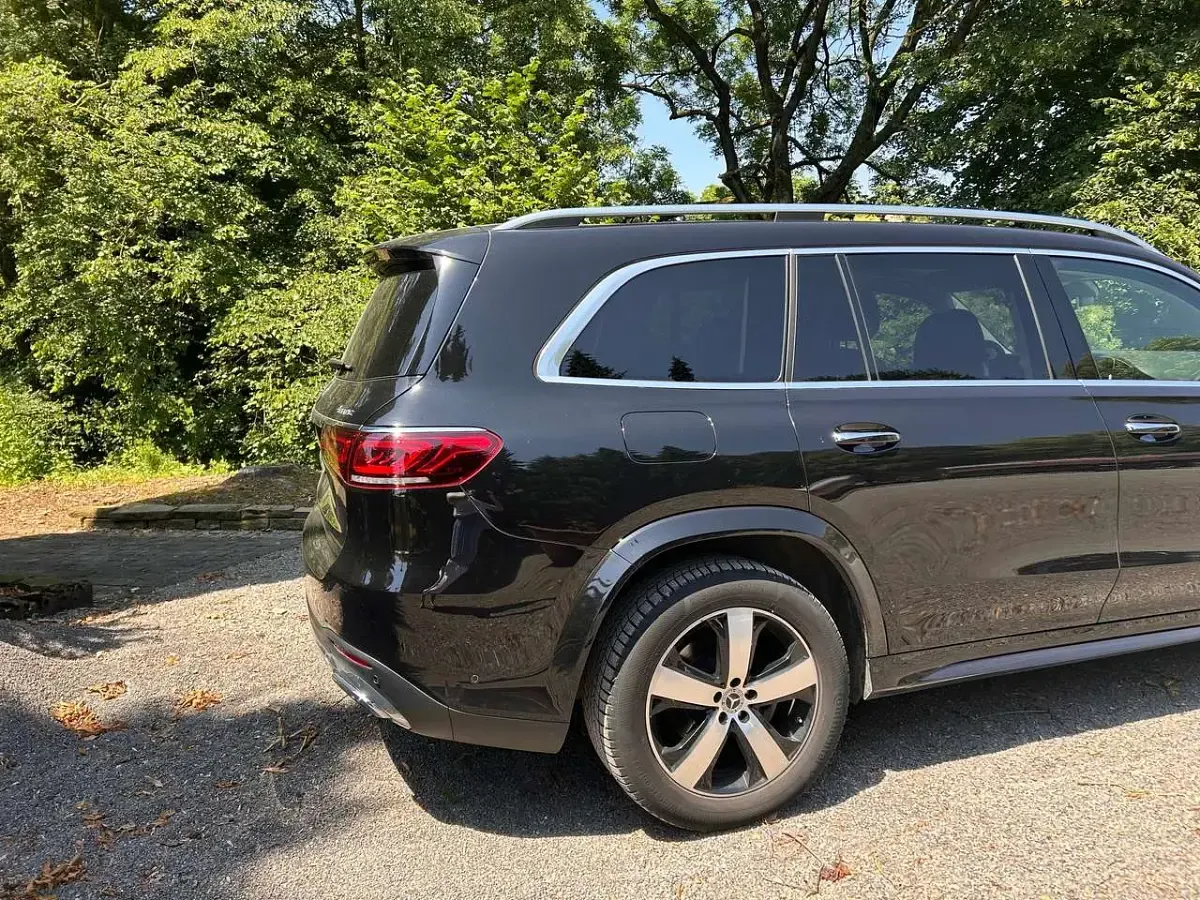 Gebraucht Mercedes GLS350 AMG line 286 PS (210 kW) 2020 Schwarz SUV