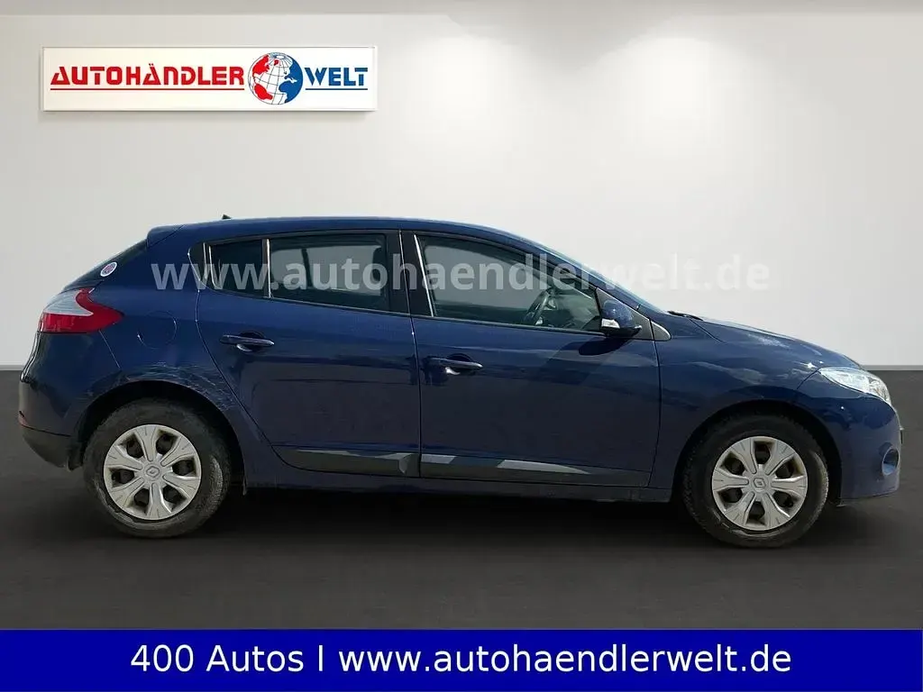 Second-hand Renault Mégane Expression 101 CP (74 kW) 2009 Albastru Berlinǎ