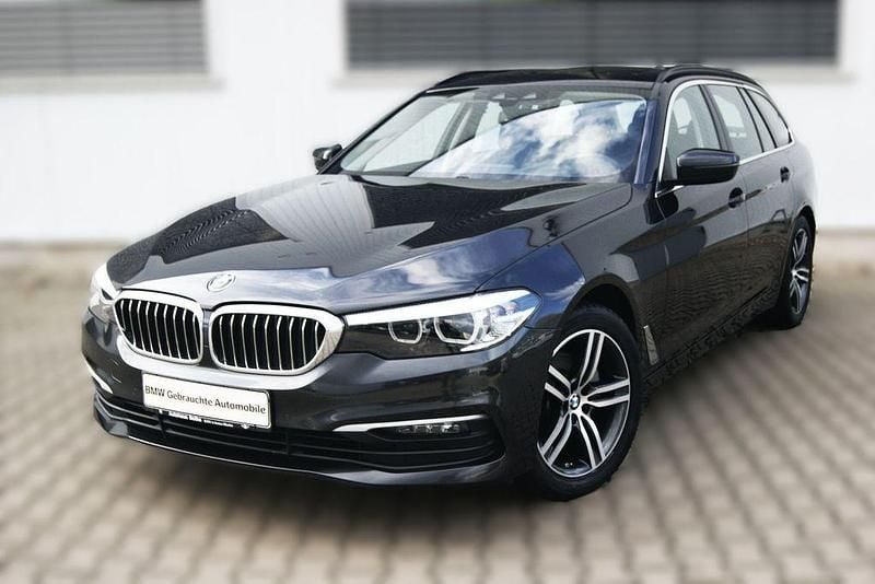 Gebraucht BMW 520 190 PS (139 kW) 2019 Grau Kombi