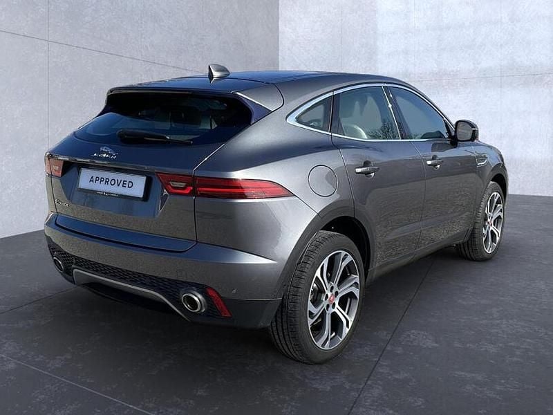 Gebraucht Jaguar E-Pace SE 300 PS (220 kW) 2019 Grau SUV