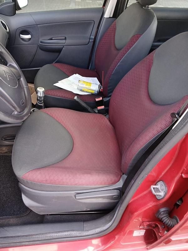 Gebraucht Citroën C3 60 PS (44 kW) 2010 Rot Kleinwagen