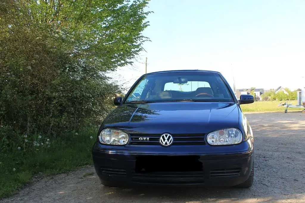 Używany VW Golf Highline 116 KM (85 kW) 2001 Niebieski Kabriolet