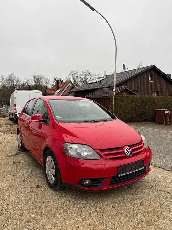 Gebraucht VW Golf Plus Cross 140 PS (102 kW) 2008 Rot Van / Kleinbus