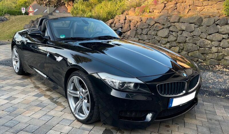 Schwarz Gebraucht 2012 BMW Z4 M Sport Cabrio | 22.990 € - Bild 1/4
