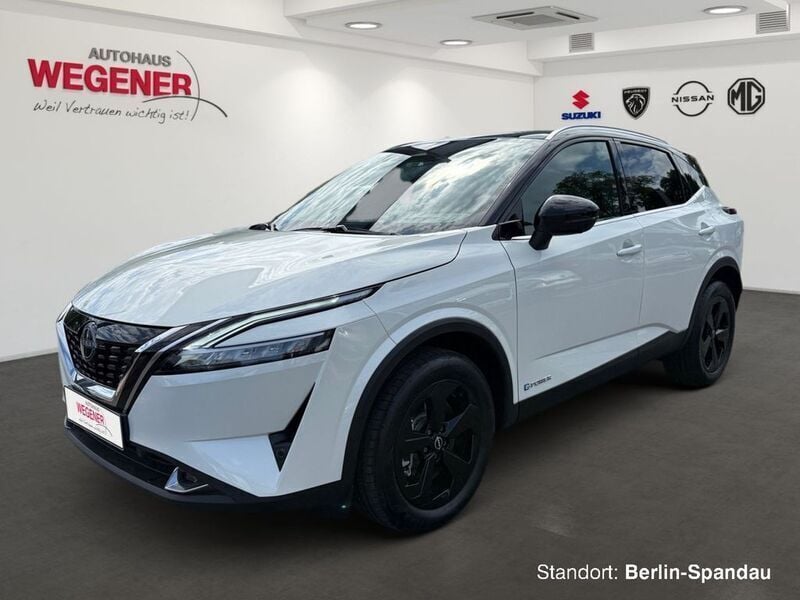Pearl white/black m Neu 2024 Nissan Qashqai Black Edition SUV | 33.830 € (Superpreis) - Bild 1/4