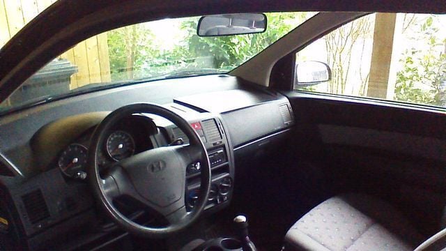 Schwarz metallic Gebraucht 2005 Hyundai Getz Kleinwagen | 2.200 € (Fairer Preis) - Bild 1/4