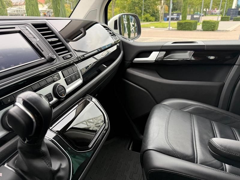 Gebraucht VW Multivan 204 PS (150 kW) 2017 Weiß Van