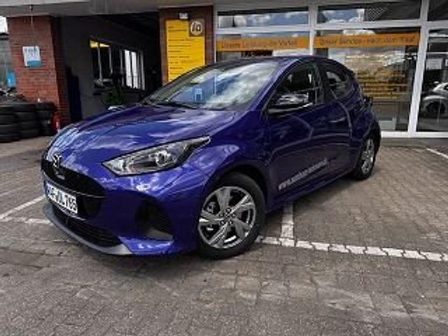 Blau metallic Gebraucht 2025 Mazda 2 Limousine | 23.589 € (Fairer Preis) - Bild 1/4