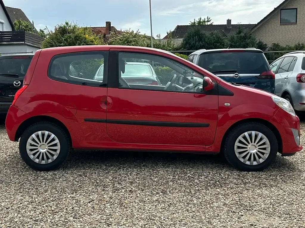 Gebraucht Renault Twingo 76 PS (55 kW) 2009 Rot Kleinwagen