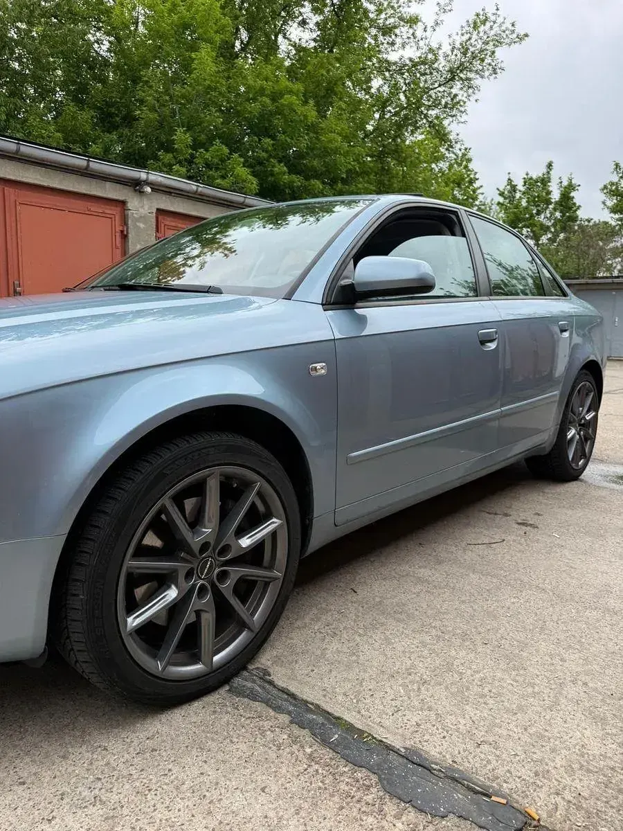 Gebraucht Audi A4 204 PS (150 kW) 2005 Blau Limousine