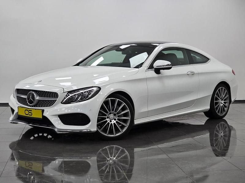 Weiß Gebraucht 2016 Mercedes C300 AMG Coupé | 30.950 € (Fairer Preis) - Bild 1/4