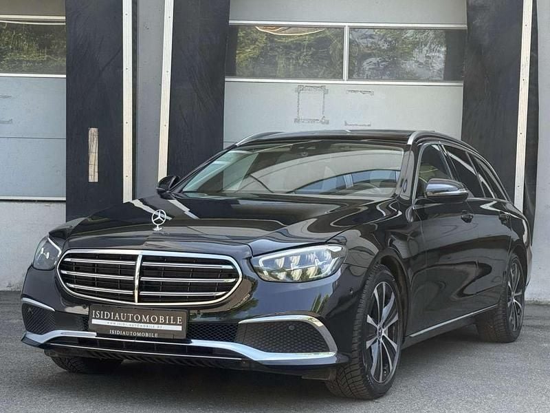 Obsidianschwarz Gebraucht 2021 Mercedes E400 Avantgarde Kombi | 33.500 € (Superpreis) - Bild 1/4