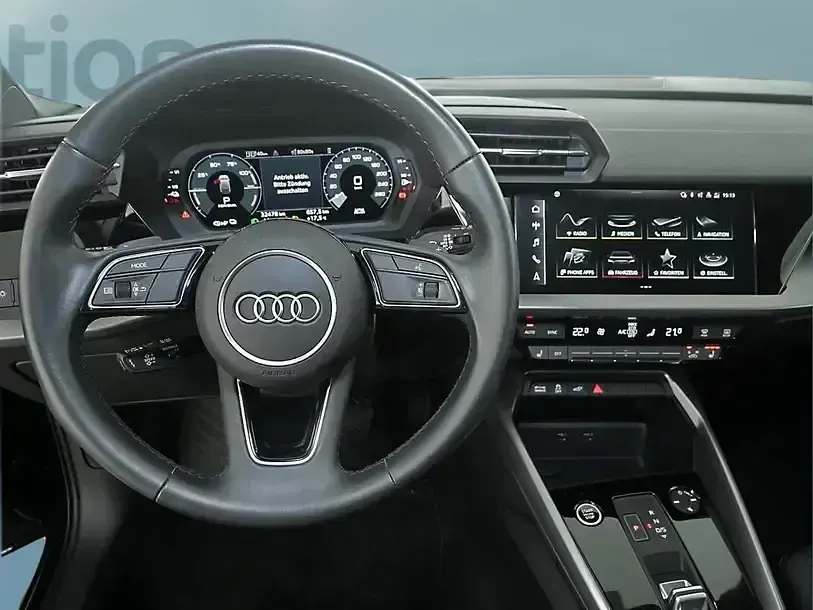 Gebraucht Audi A3 e-tron 204 PS (150 kW) 2023 Schwarz Kleinwagen