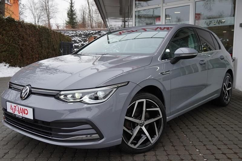 Gebraucht VW Golf VIII Style 150 PS (110 kW) 2020 Grau