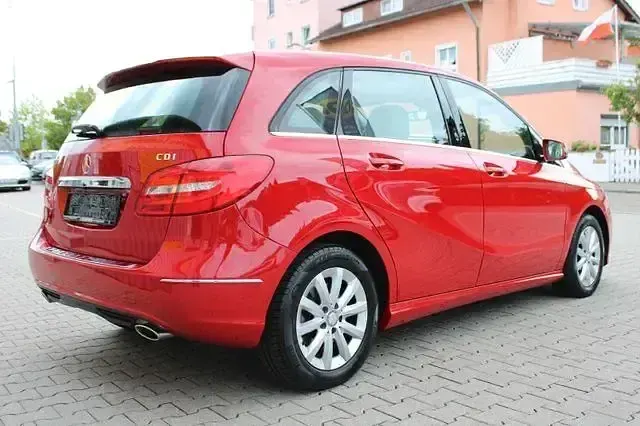 Gebraucht Mercedes B220 170 PS (125 kW) 2013 Andere Van / Kleinbus