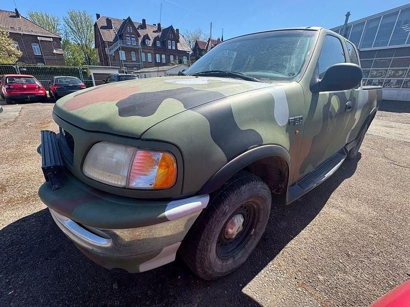 Second-hand Ford V8 209 CP (153 kW) 1996 Verde Pickup