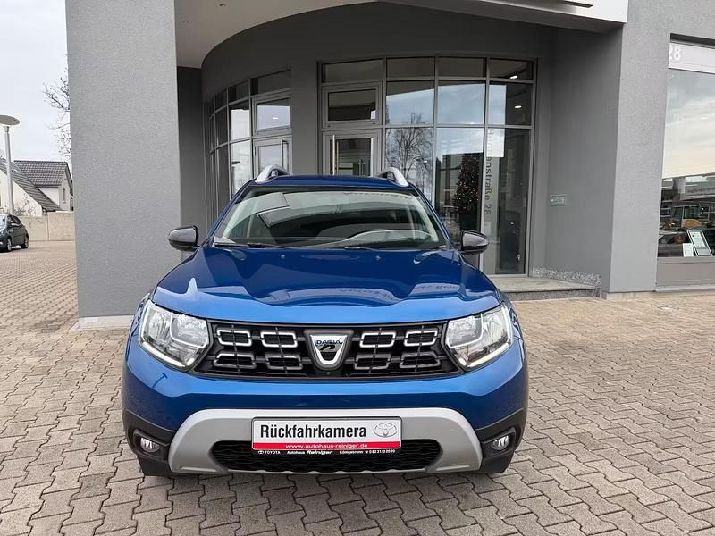 Gebraucht Dacia Duster Celebration 150 PS (110 kW) 2020 Blau metallic SUV