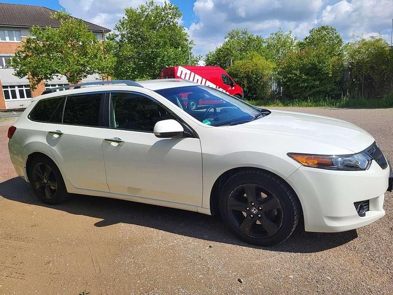 Gebraucht 2010 Honda Accord Elegance Kombi | 4.999 € (Guter Preis) - Bild 1/4