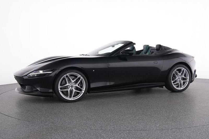 Neu Ferrari Roma 620 PS (456 kW) 2025 Schwarz Cabrio