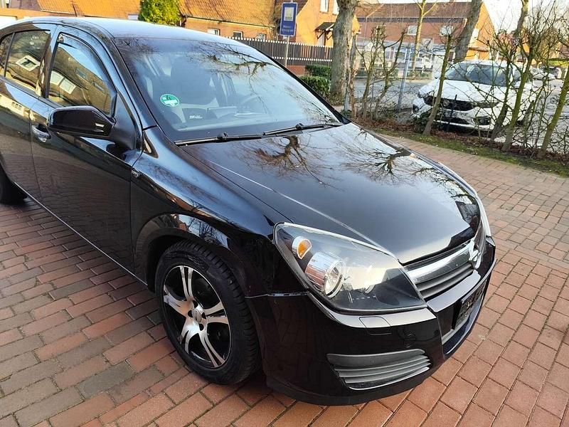 Gebraucht Opel Astra 105 PS (77 kW) 2005 Schwarz Kombi
