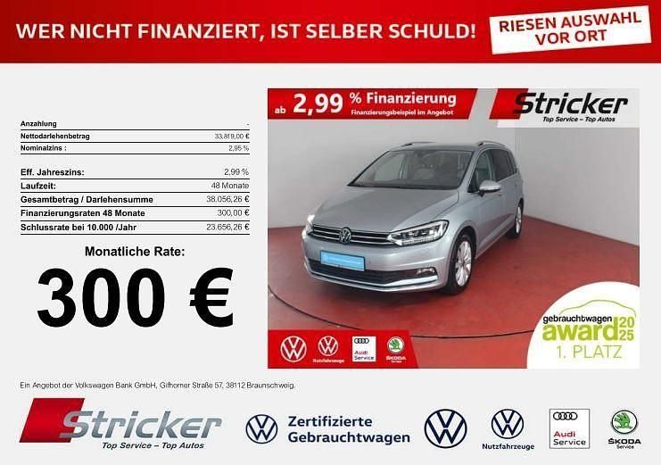 Silber (oyster silver metallic) Gebraucht 2024 VW Touran Highline Van / Kleinbus | 33.819 € (Fairer Preis) - Bild 1/4