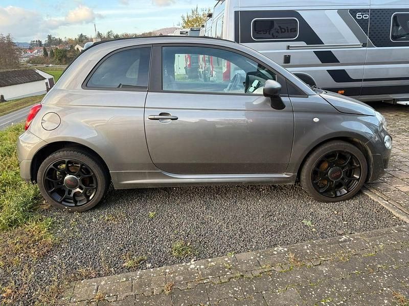 Gebraucht Fiat 500S S 105 PS (77 kW) 2018 Grau Cabrio