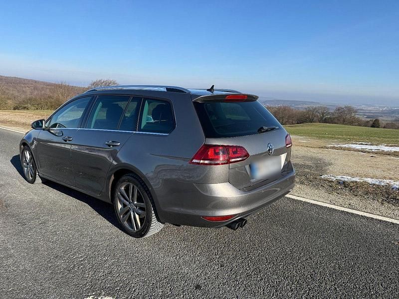 Gebraucht VW Golf VII Highline 150 PS (110 kW) 2014 Andere farben Limousine