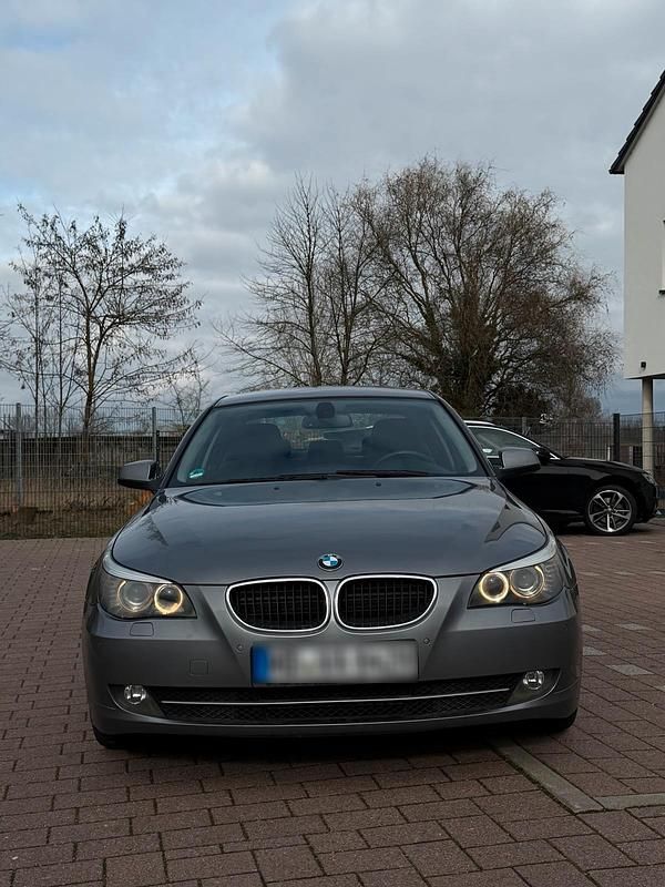 Gebraucht BMW 520 163 PS (119 kW) 2010 Limousine