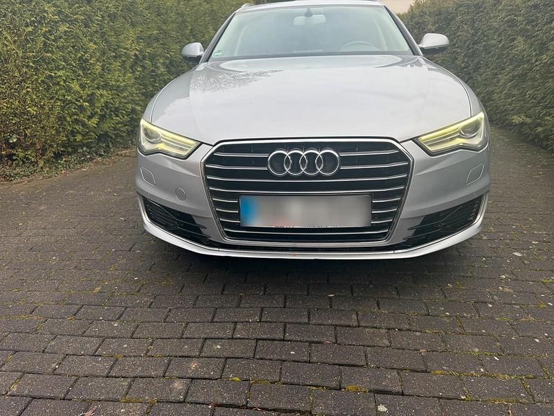 Gebraucht Audi A6 218 PS (160 kW) 2015 Silber Kombi
