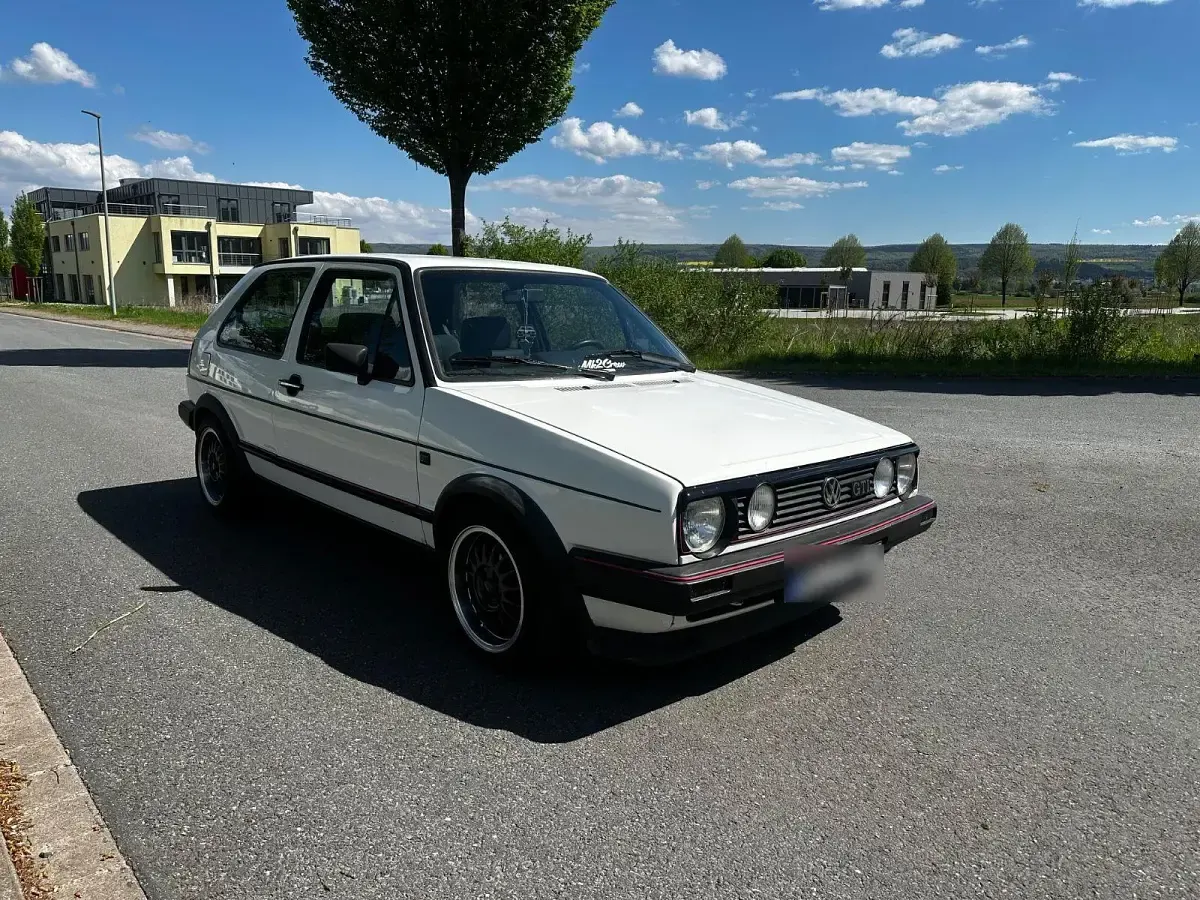 Gebraucht VW Golf II GTI 112 PS (82 kW) 1985 Weiß Kleinwagen