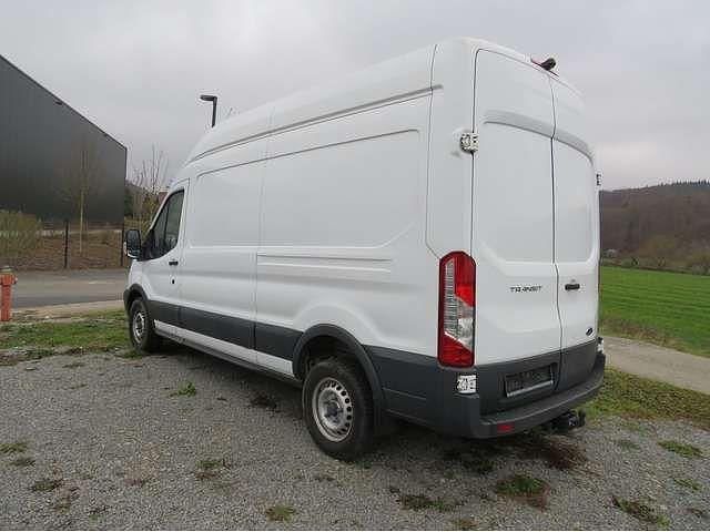 Usado Ford Transit 105 HP (77 kW) 2016 Branco Monovolume