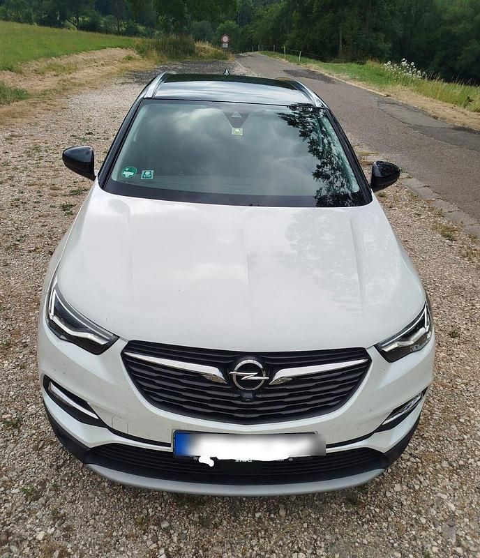 Weiß Gebraucht 2019 Opel Grandland X Ultimate SUV | 17.300 € (Guter Preis) - Bild 1/4