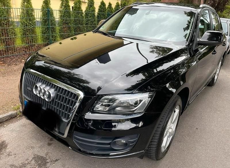 Schwarz Gebraucht 2010 Audi Q5 SUV | 10.800 € (Fairer Preis) - Bild 1/4