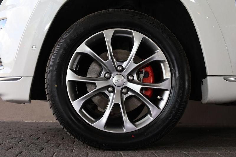 Gebraucht Jeep Grand Cherokee Summit 352 PS (258 kW) 2020 Weiß SUV