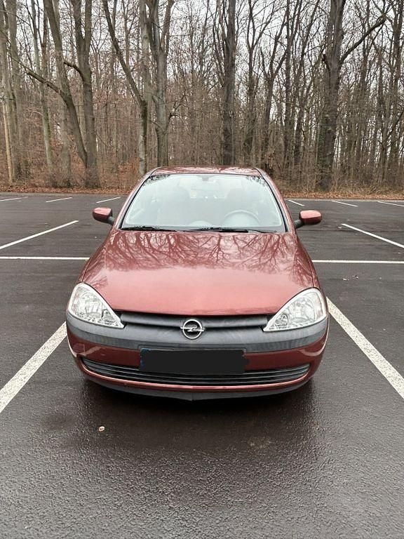 Rot Gebraucht 2001 Opel Corsa Comfort Limousine | 1.500 € (Guter Preis) - Bild 1/4
