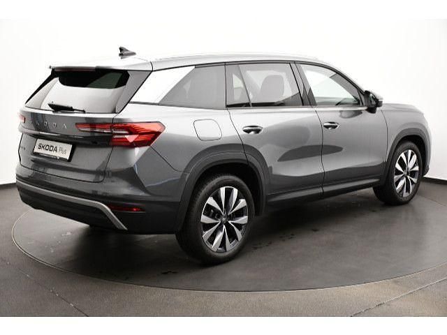 Second-hand Skoda Kodiaq Selection 150 CP (110 kW) 2025 Gri SUV